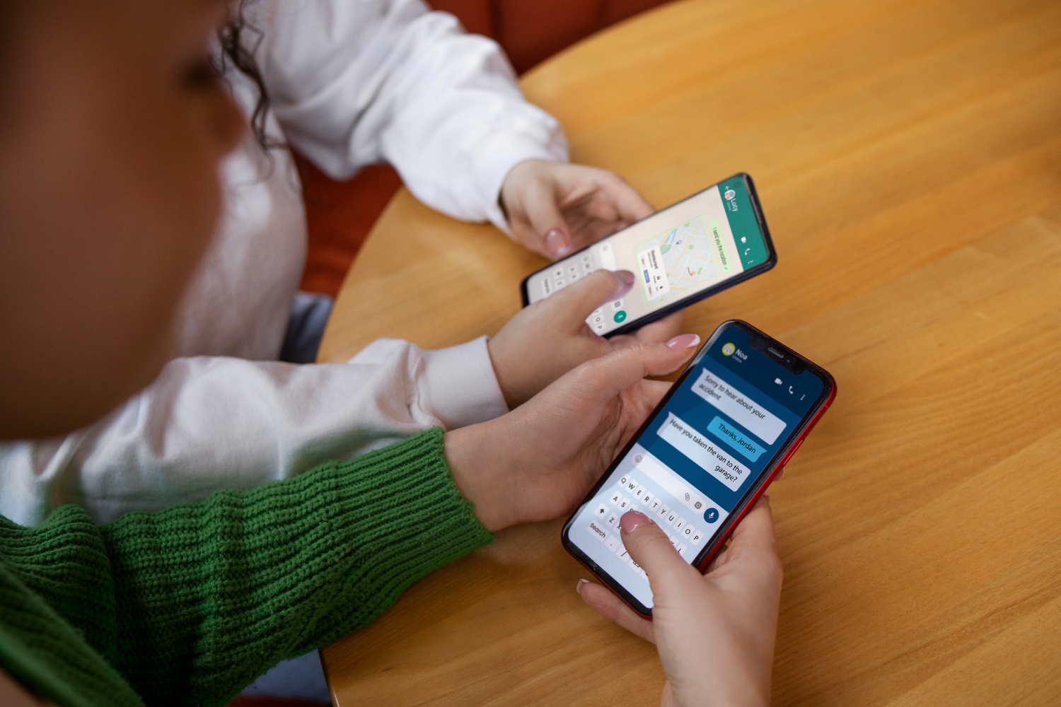 Chatbot WhatsApp: Porównanie między Fluxo, IA i Rozwiązaniem Hybrydowym